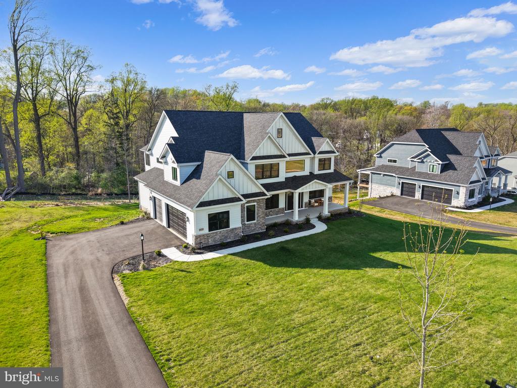 3155 RIDGEVIEW COURT