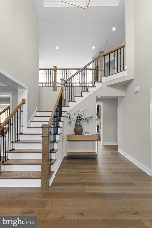 3155 RIDGEVIEW COURT