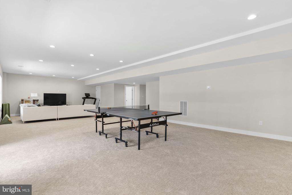 3155 RIDGEVIEW COURT