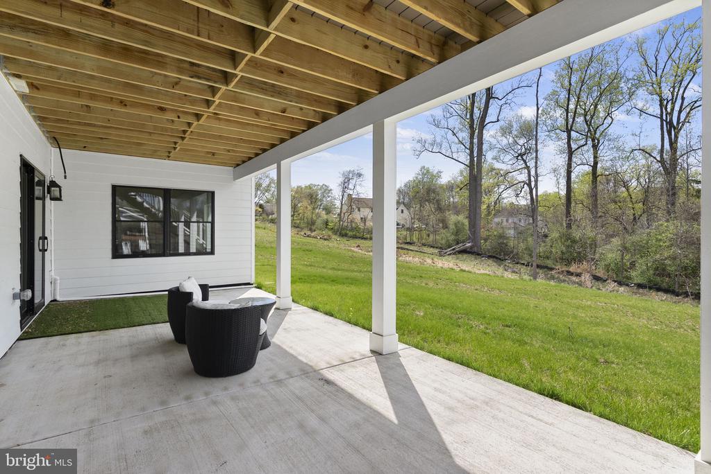3155 RIDGEVIEW COURT