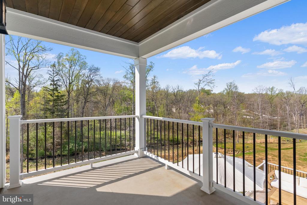 3155 RIDGEVIEW COURT