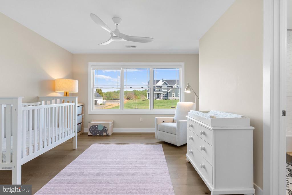 3155 RIDGEVIEW COURT