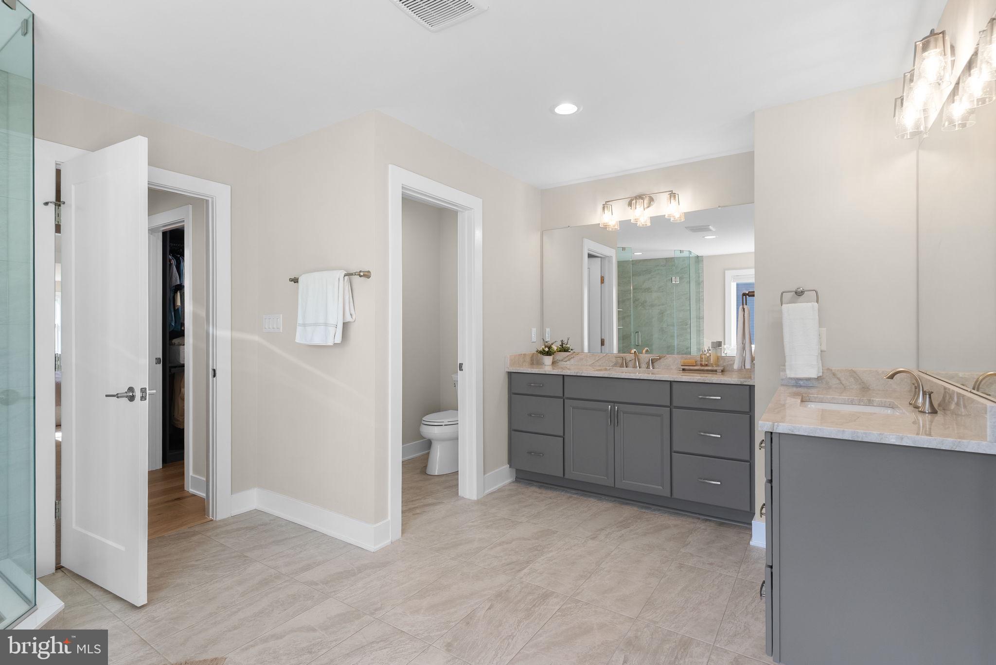 3155 RIDGEVIEW COURT