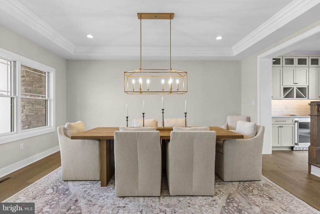 3155 RIDGEVIEW COURT