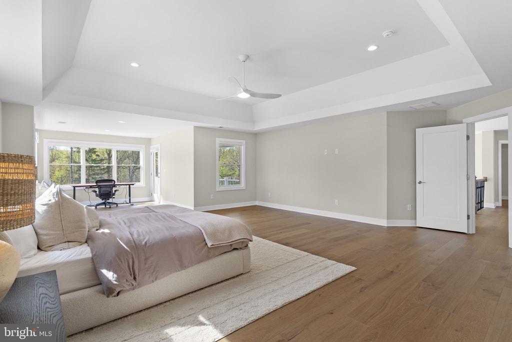 3155 RIDGEVIEW COURT