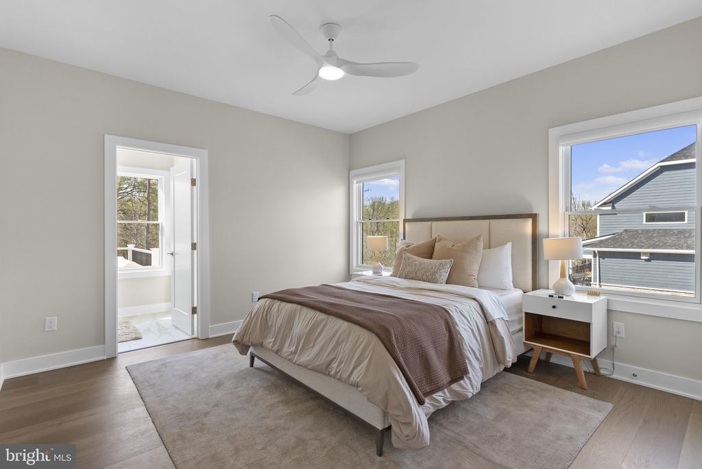 3155 RIDGEVIEW COURT