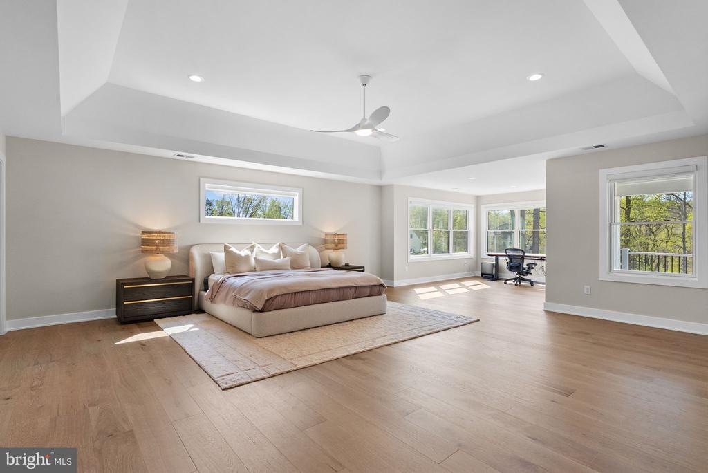 3155 RIDGEVIEW COURT