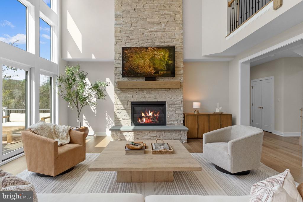 3155 RIDGEVIEW COURT