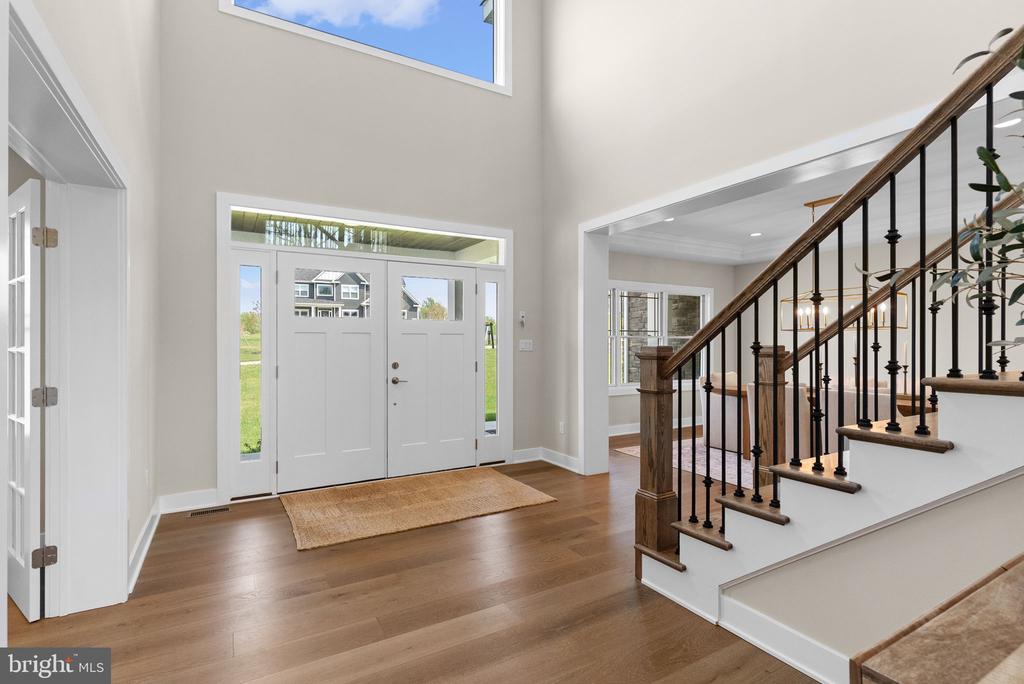 3155 RIDGEVIEW COURT