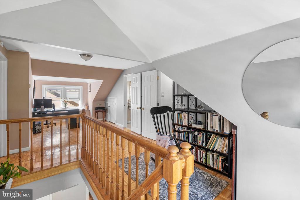 1118 ALLSTON ROAD