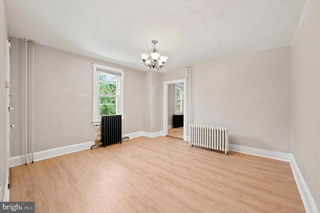 729 HAVERFORD ROAD