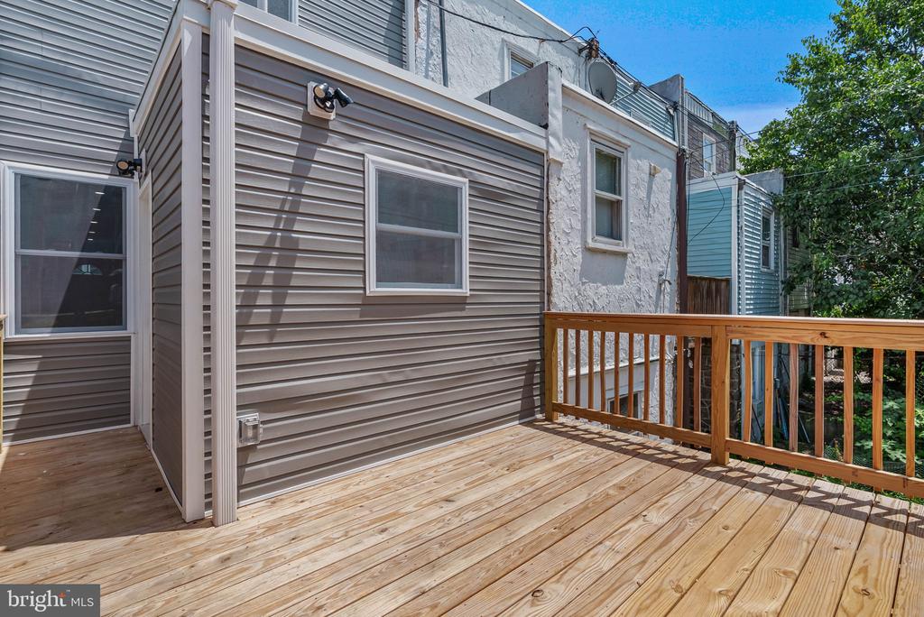 436 TIMBERLAKE ROAD