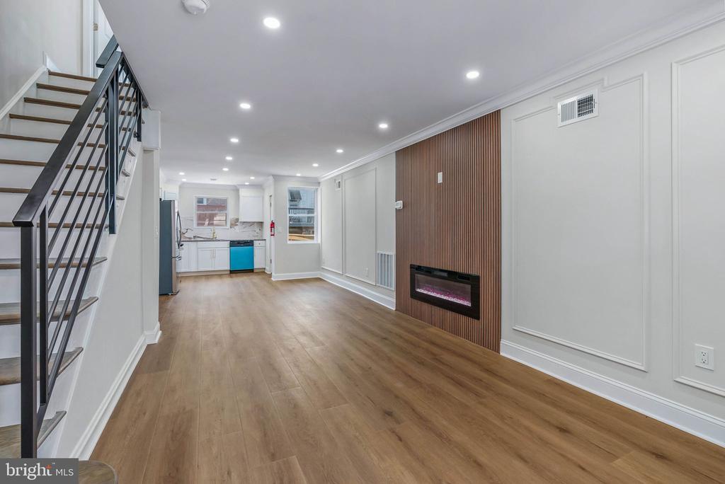 436 TIMBERLAKE ROAD