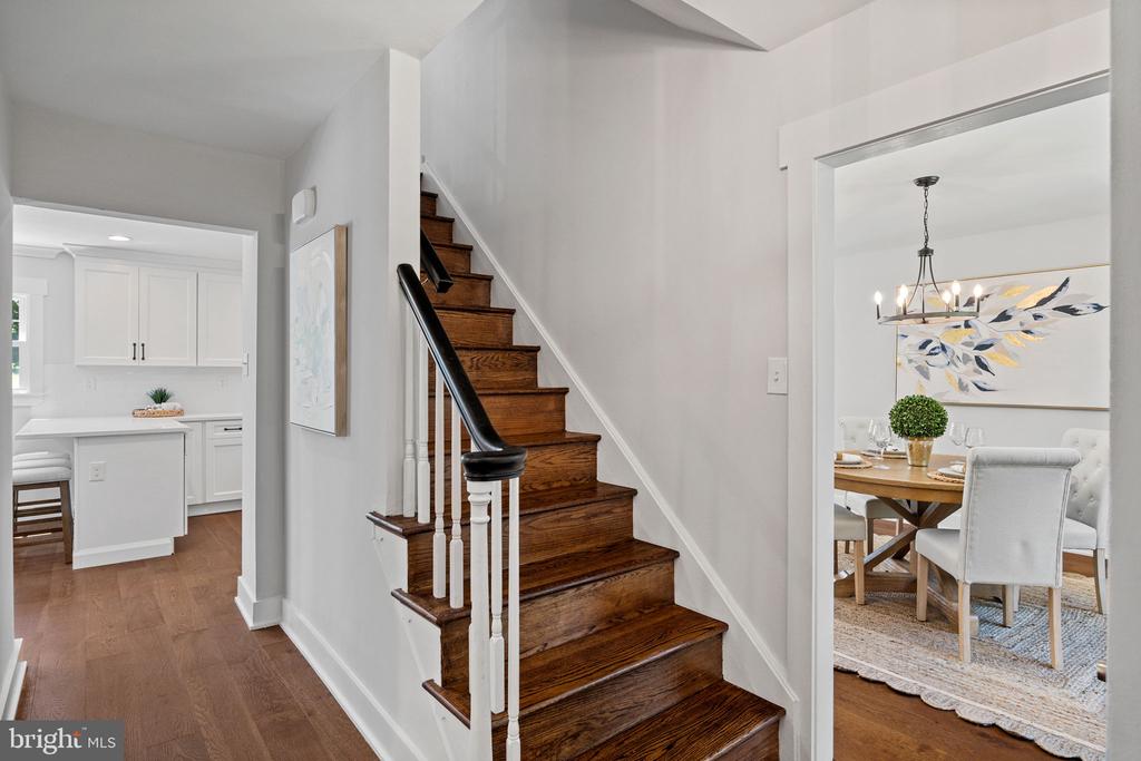 61 CHAPEL HILL ROAD