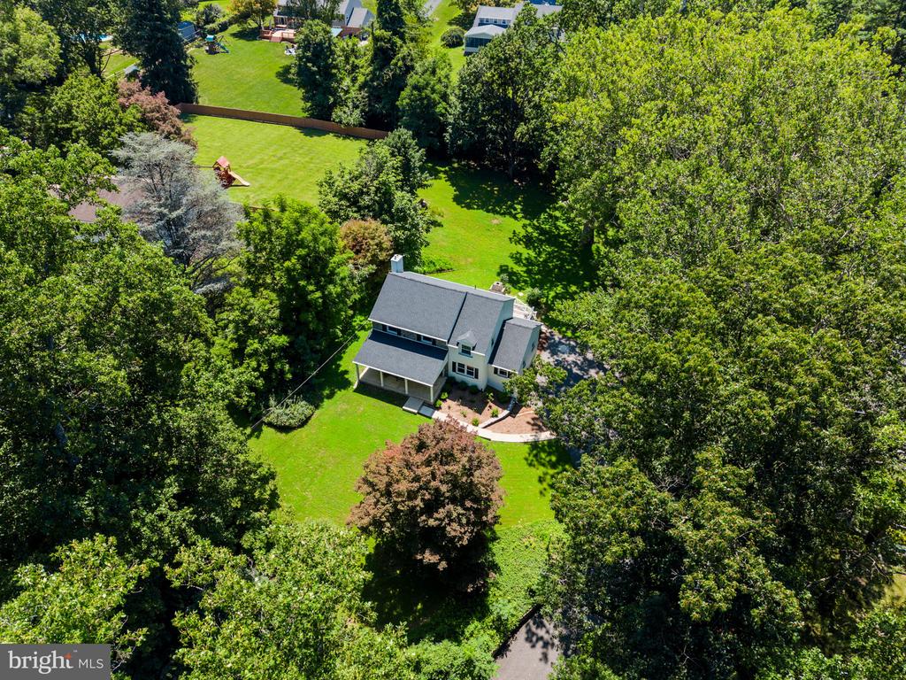 61 CHAPEL HILL ROAD