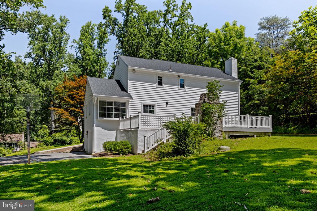 61 CHAPEL HILL ROAD