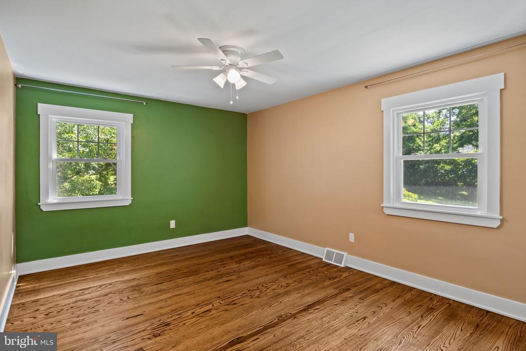 61 CHAPEL HILL ROAD