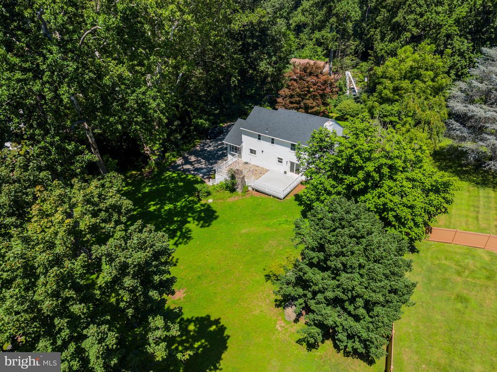 61 CHAPEL HILL ROAD
