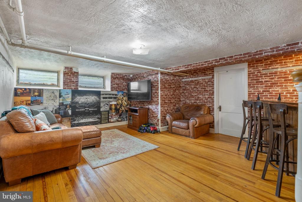 5240 OLEANDER ROAD