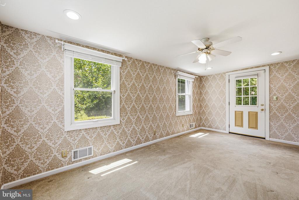 403 PALMERS LANE