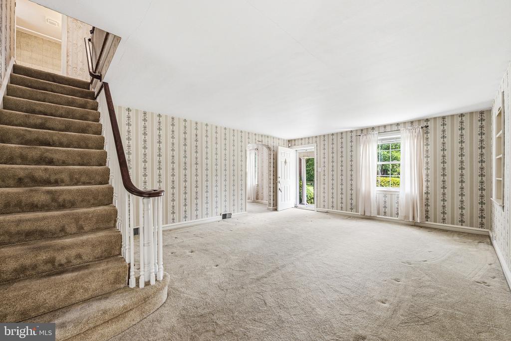 403 PALMERS LANE