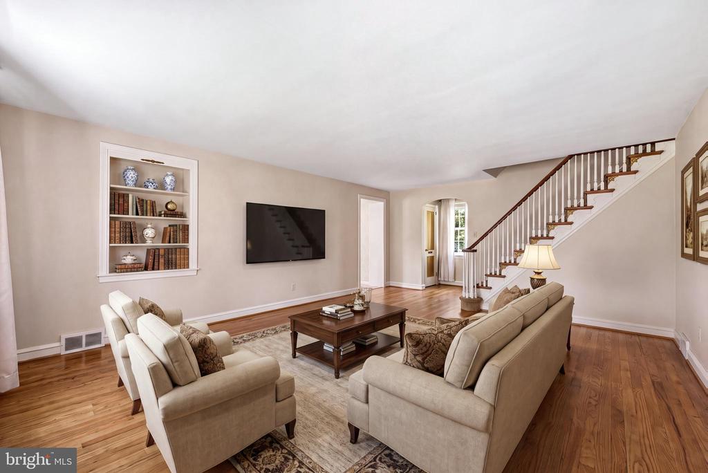 403 PALMERS LANE