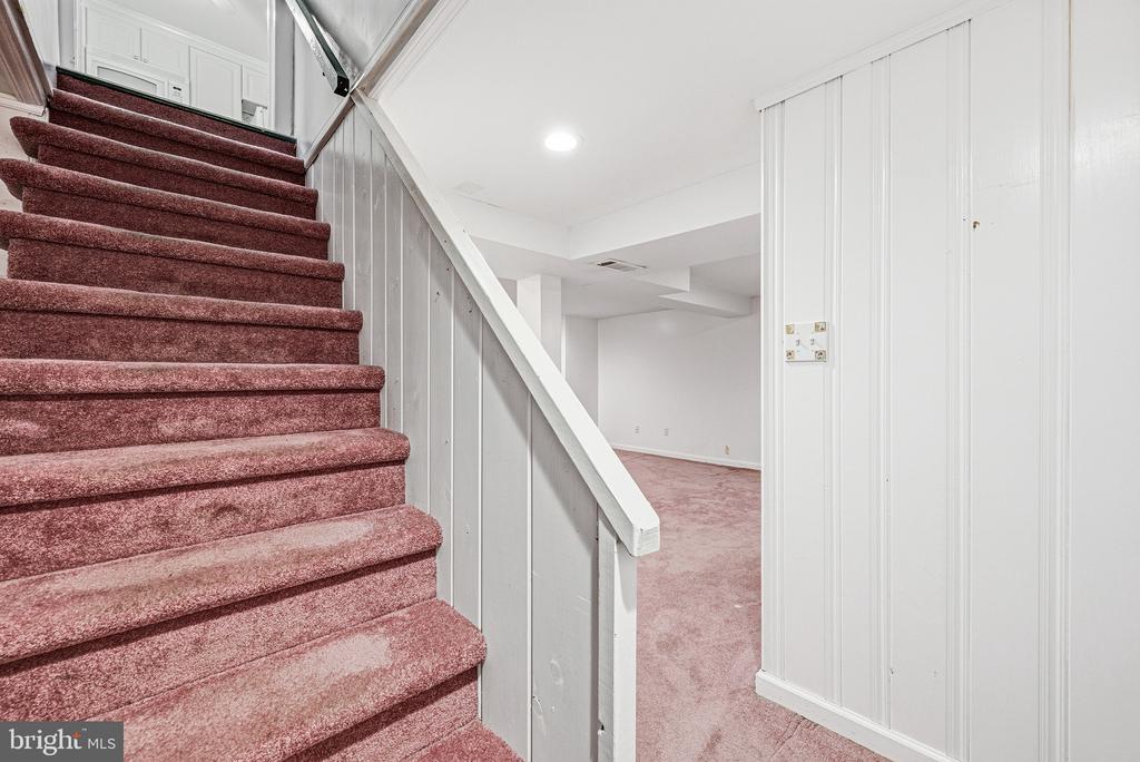 403 PALMERS LANE
