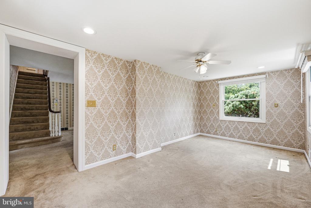 403 PALMERS LANE