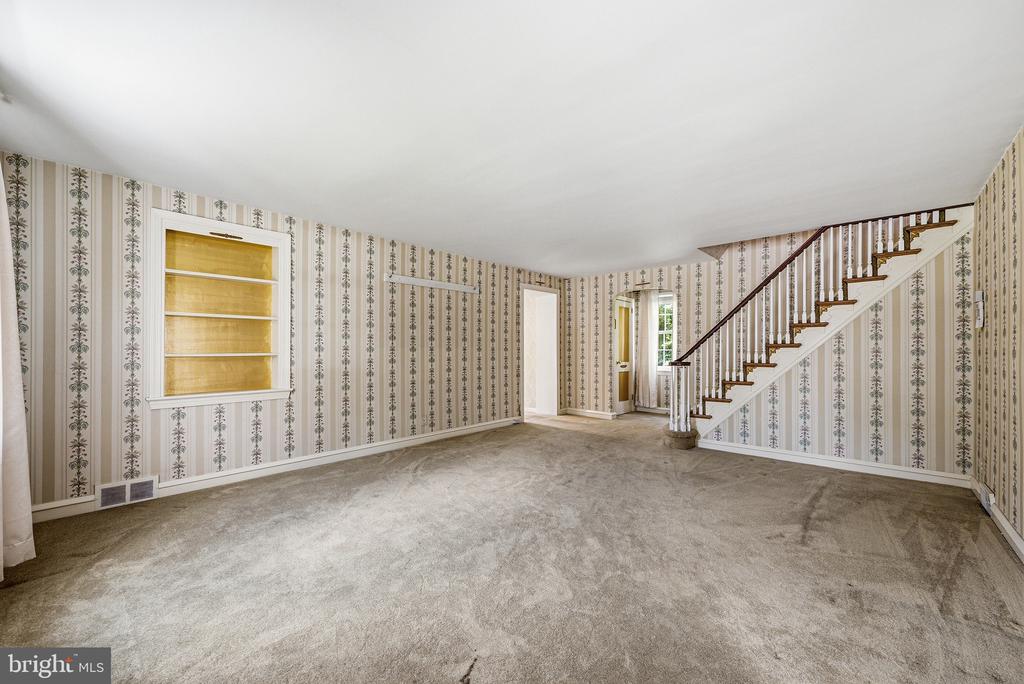 403 PALMERS LANE