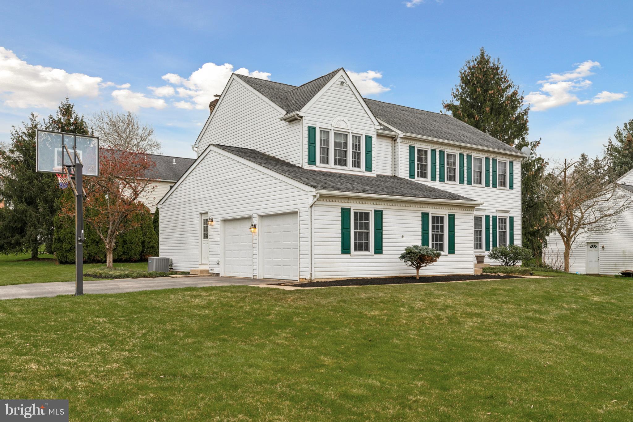 123 SCARLET DRIVE