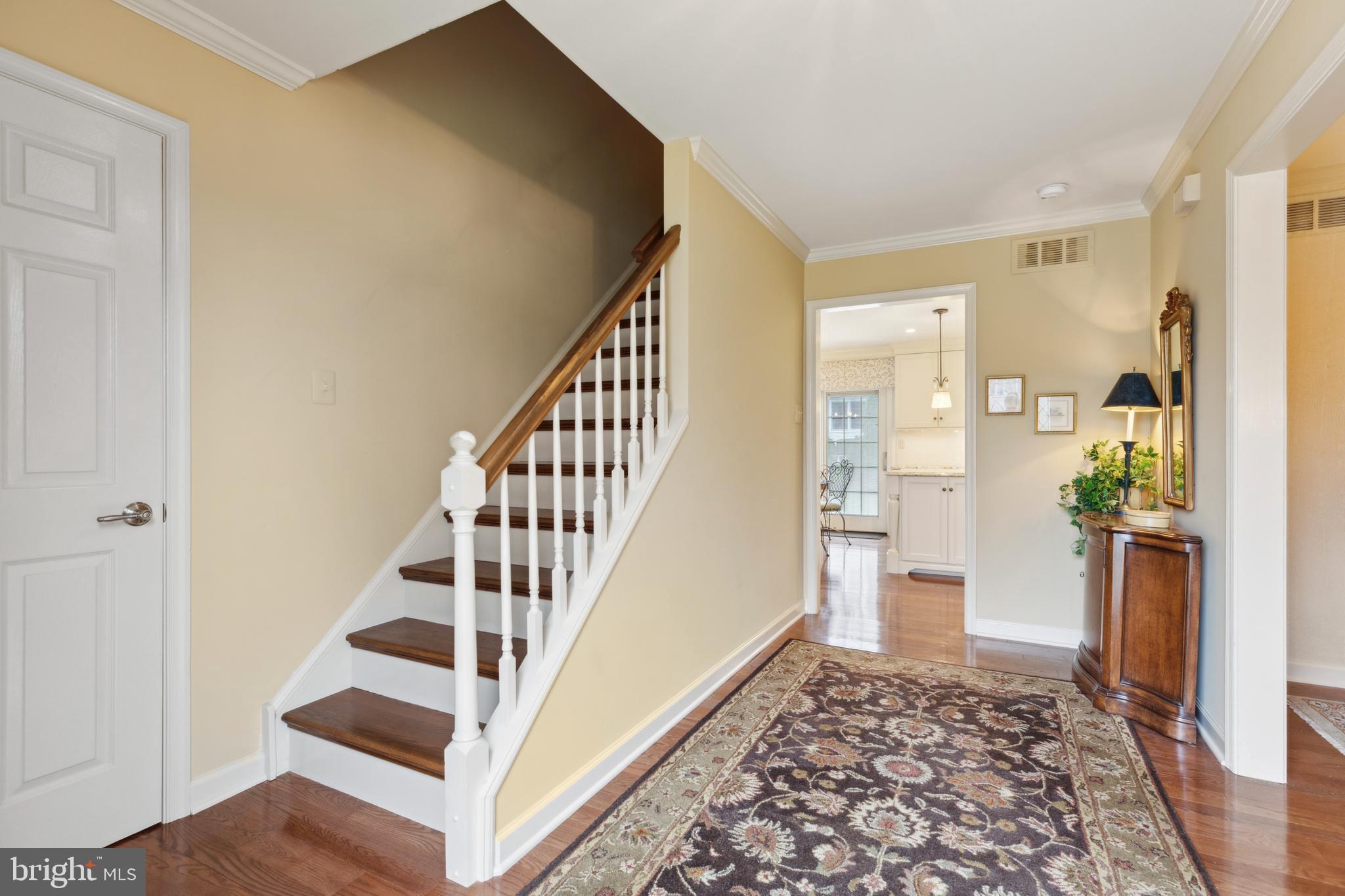 123 SCARLET DRIVE