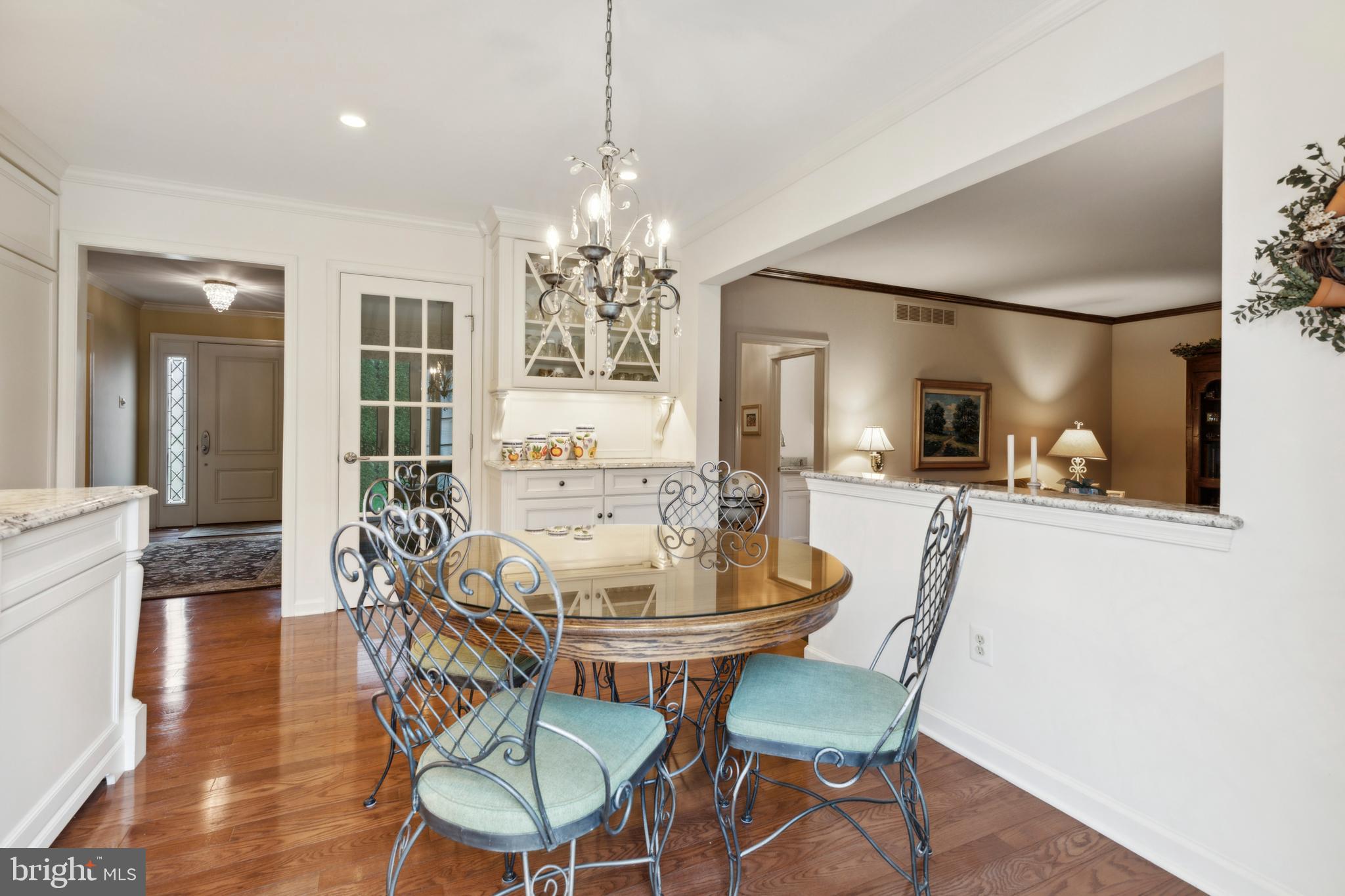 123 SCARLET DRIVE