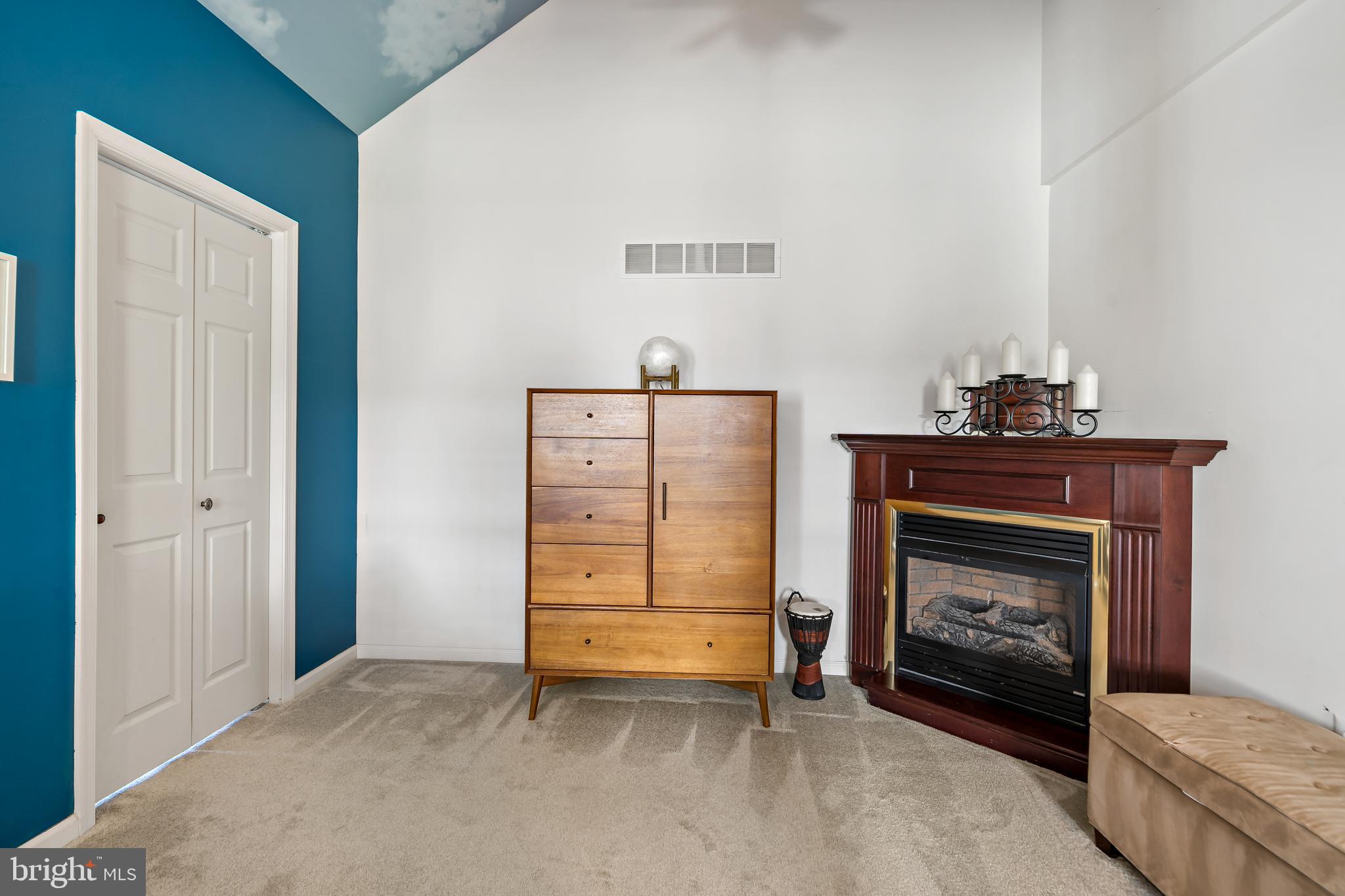 47 DEHAVEN AVENUE