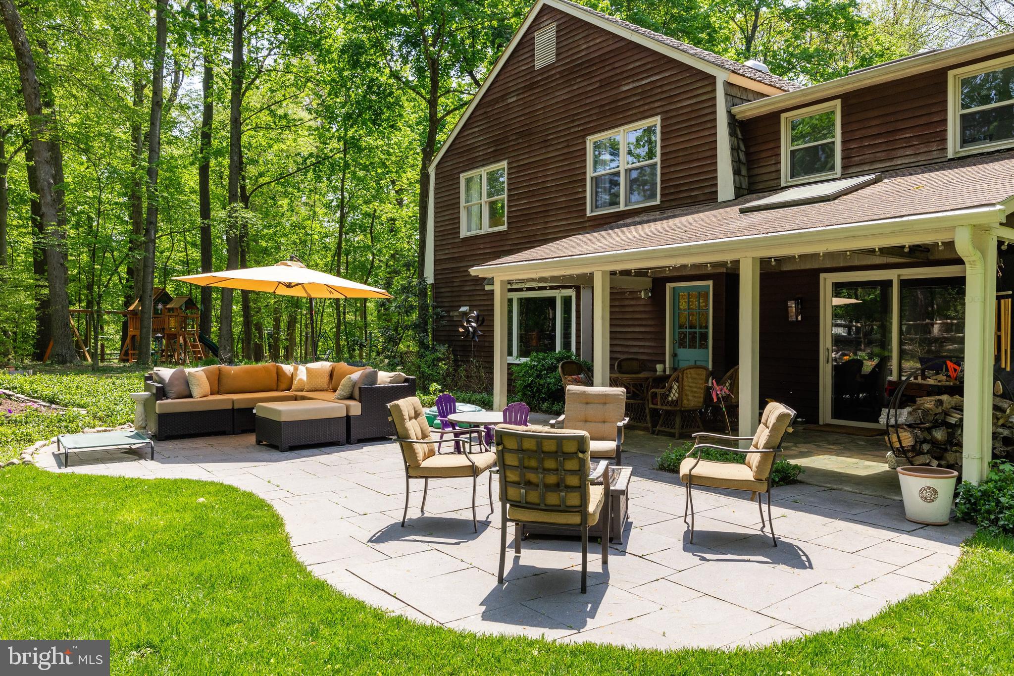 785 LEWIS LANE