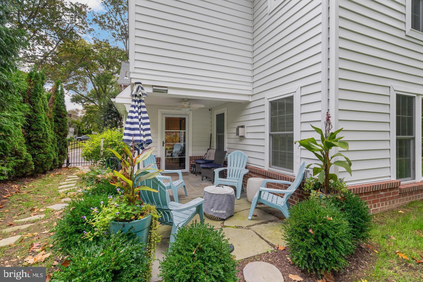 325 HAMILTON ROAD