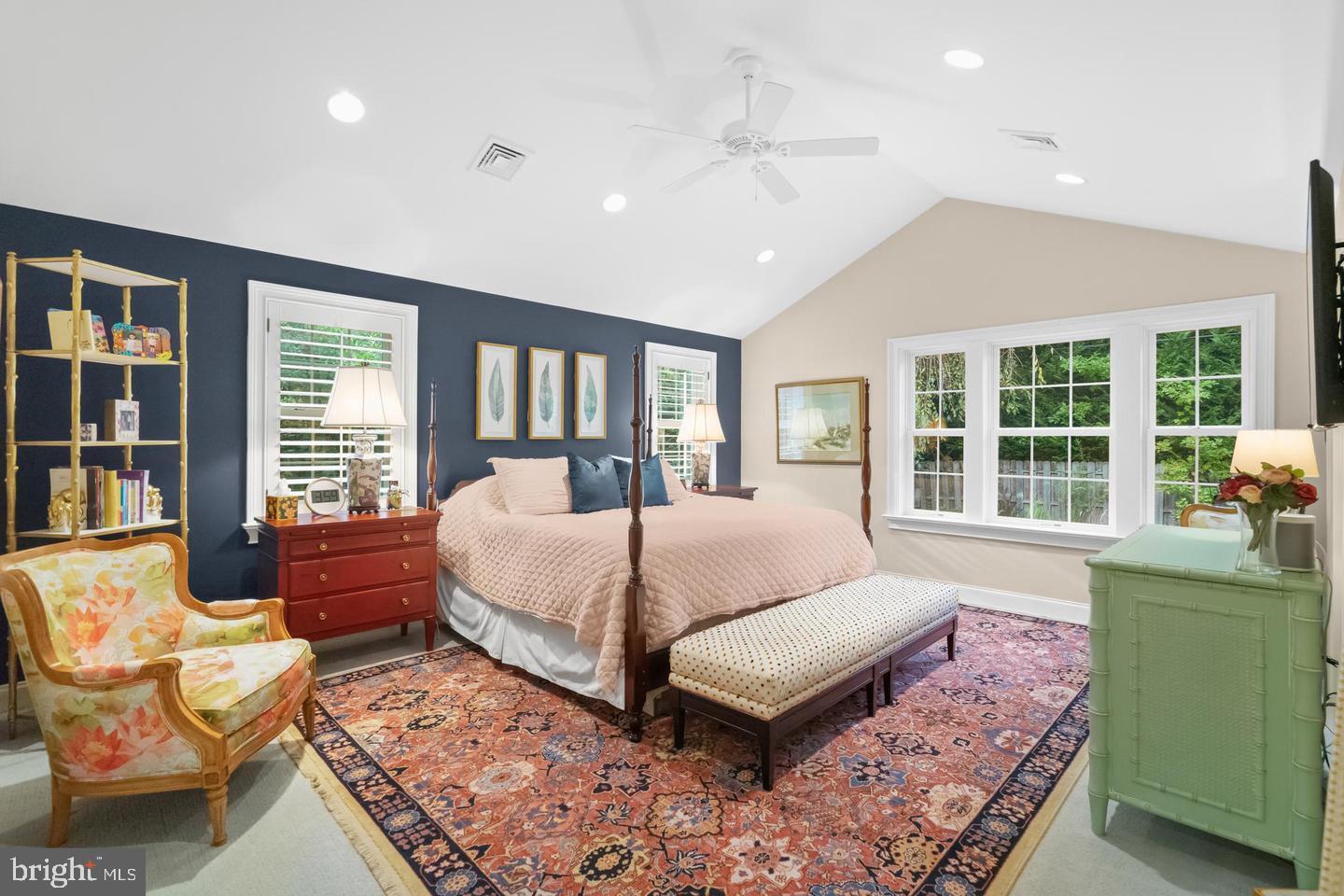 325 HAMILTON ROAD