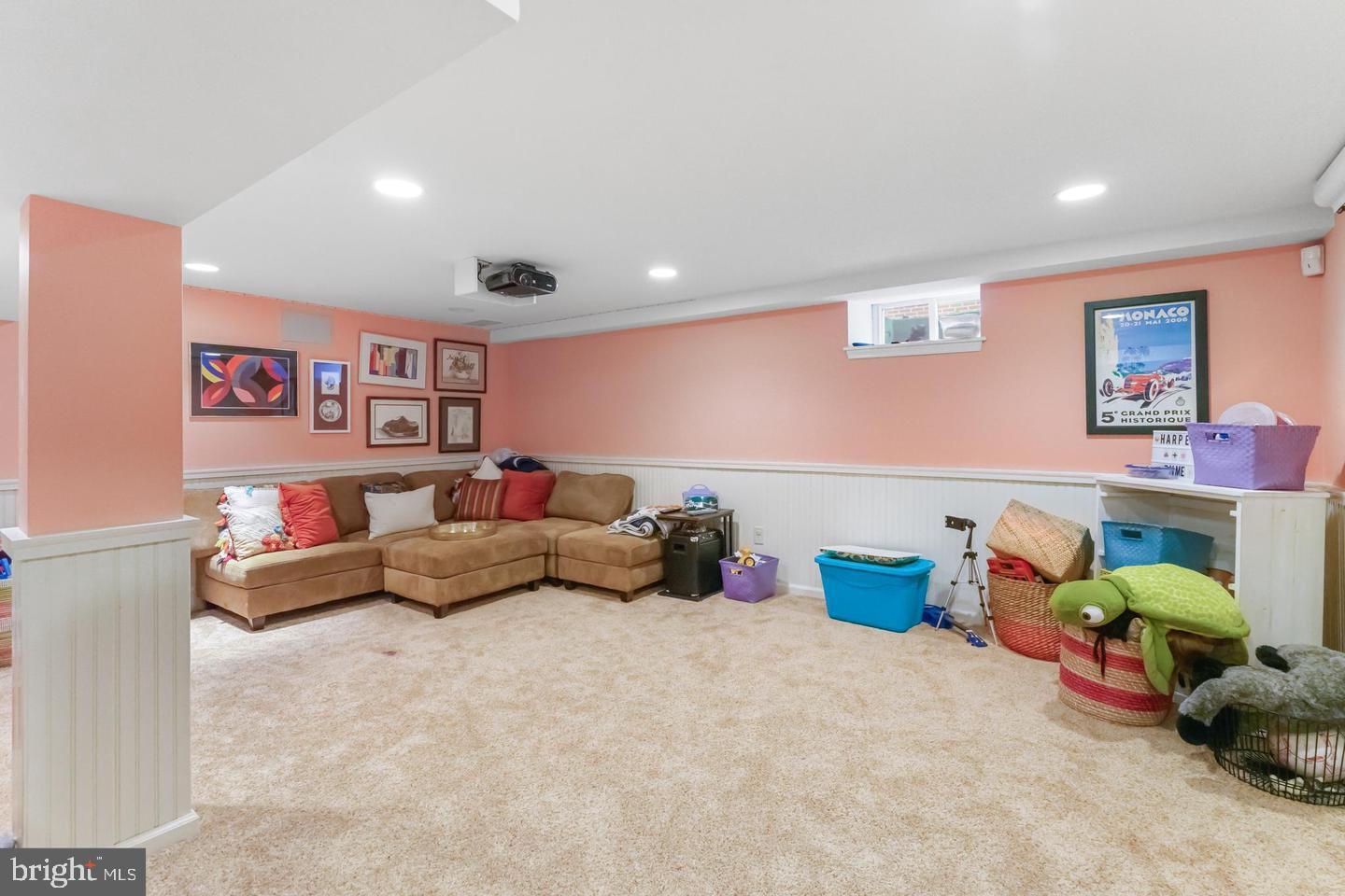 325 HAMILTON ROAD