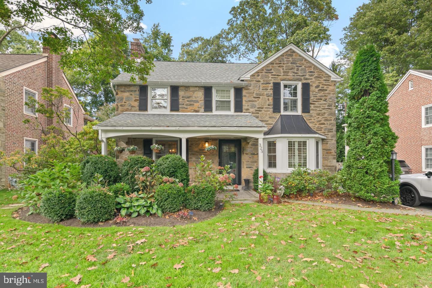 325 HAMILTON ROAD