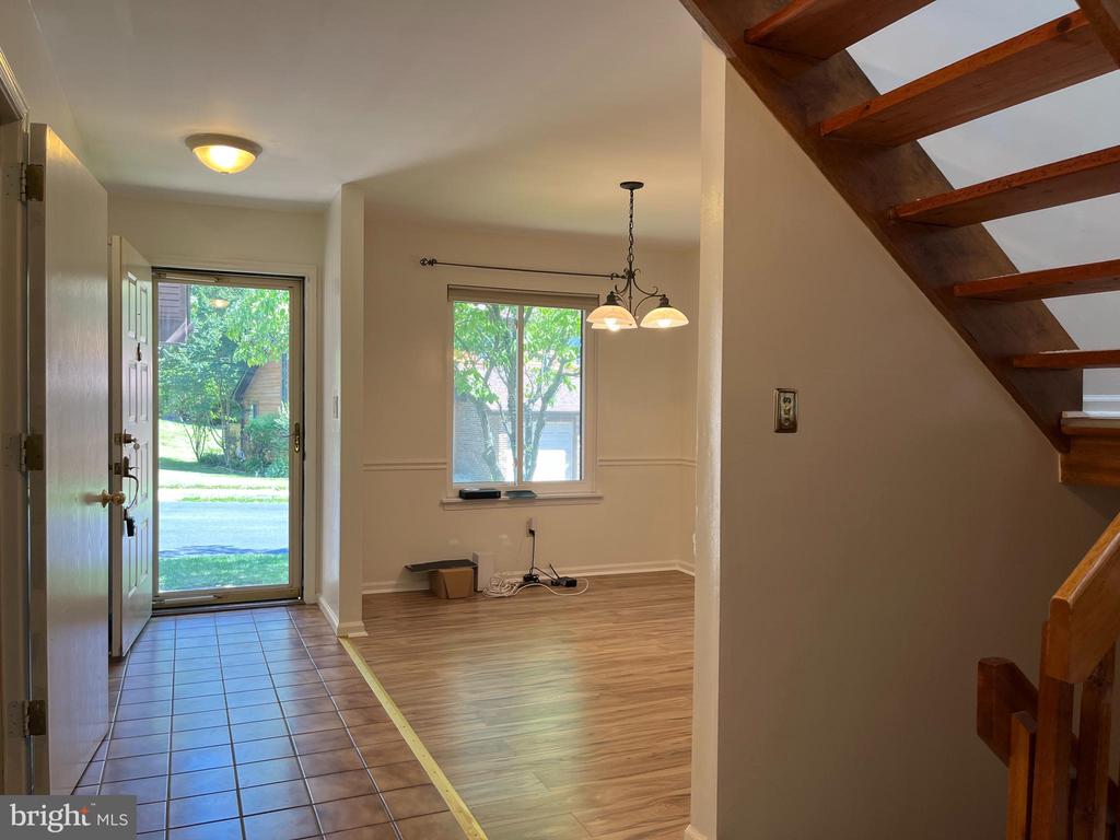 319 WINDING WAY
