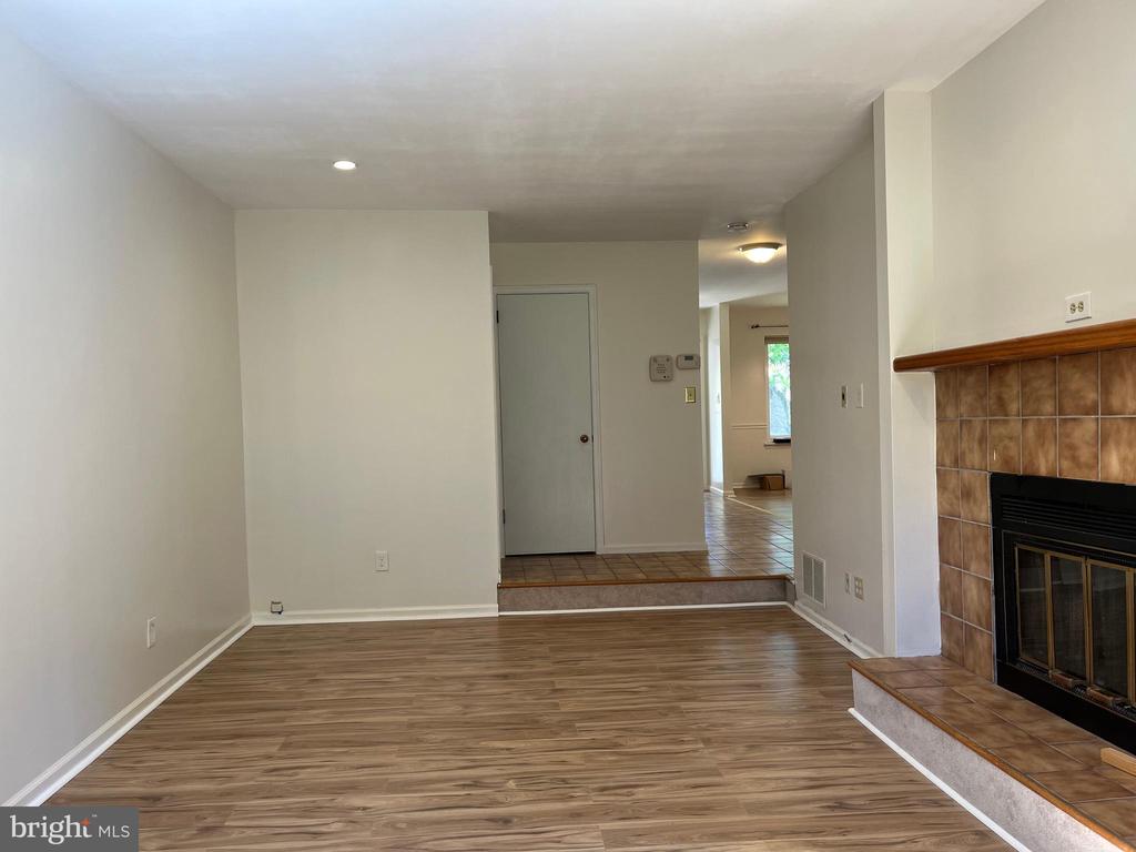 319 WINDING WAY