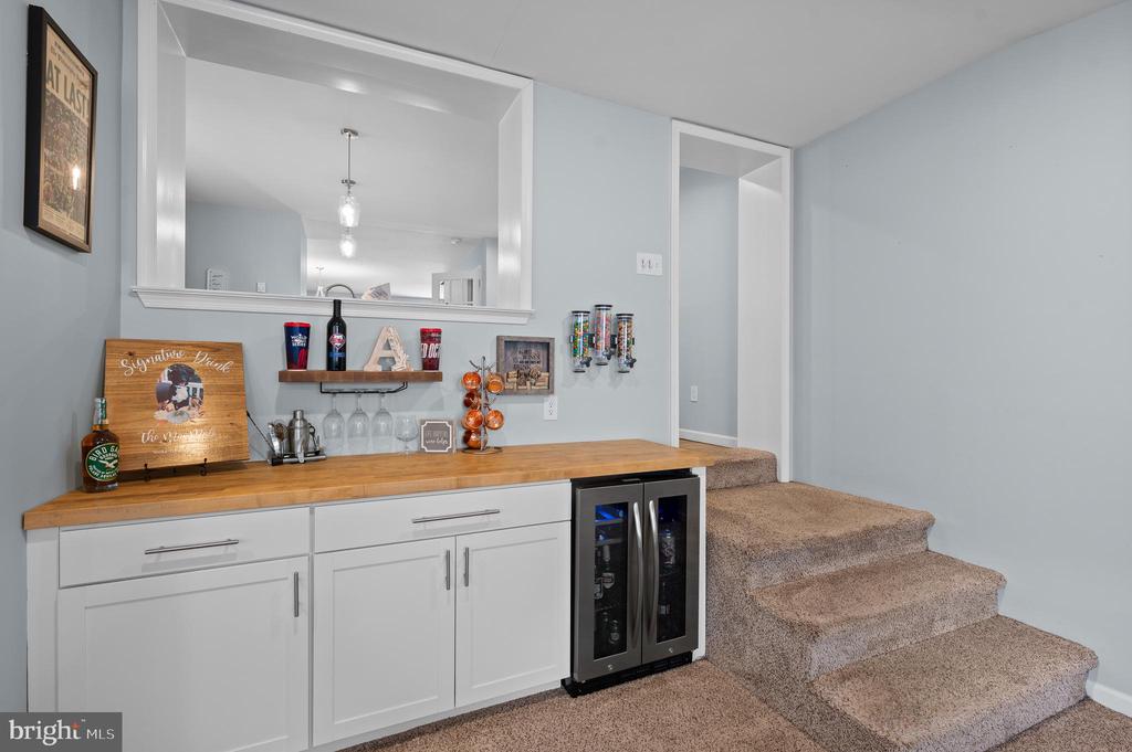 344 W 11TH AVENUE