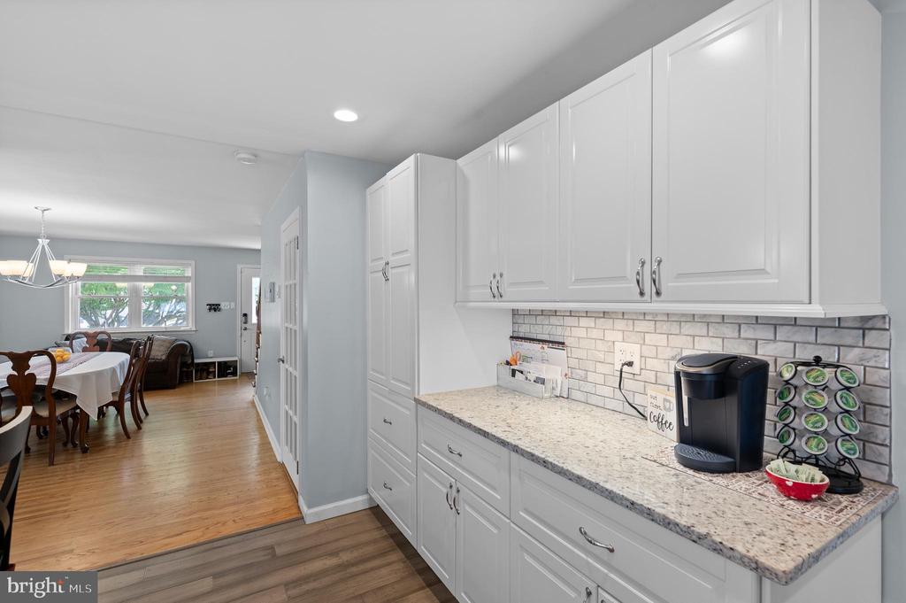 344 W 11TH AVENUE