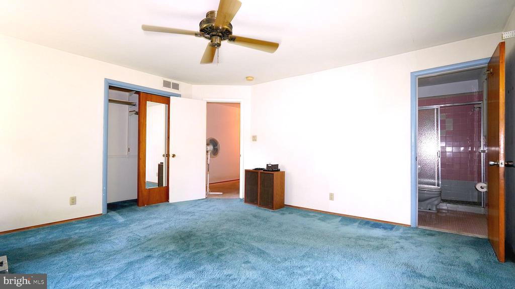 160 DEER RUN ROAD