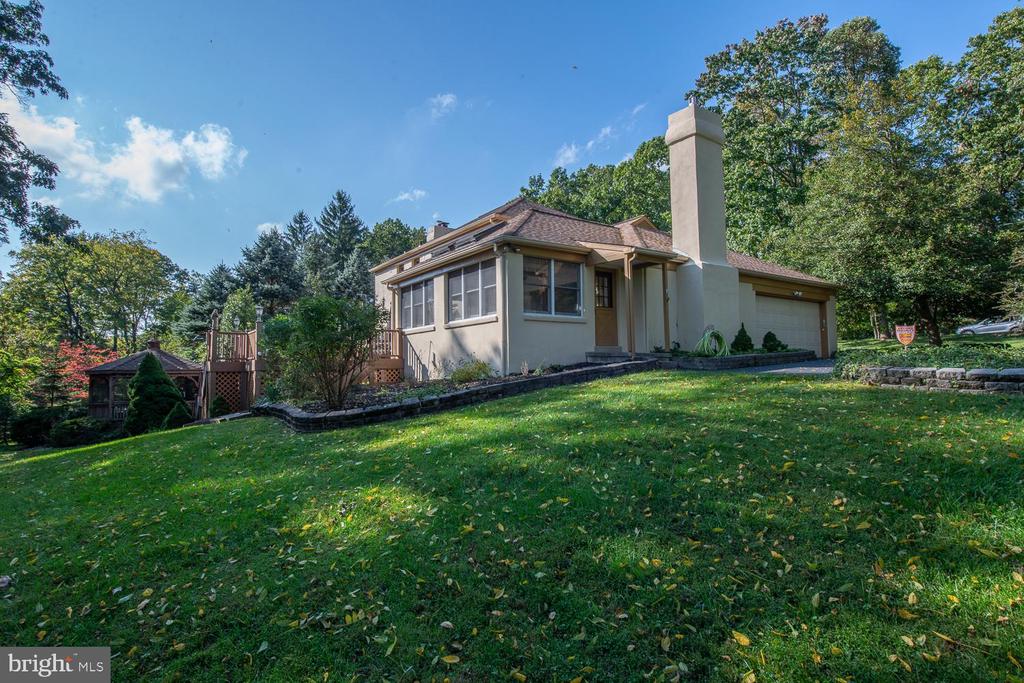 475 HUGHES ROAD