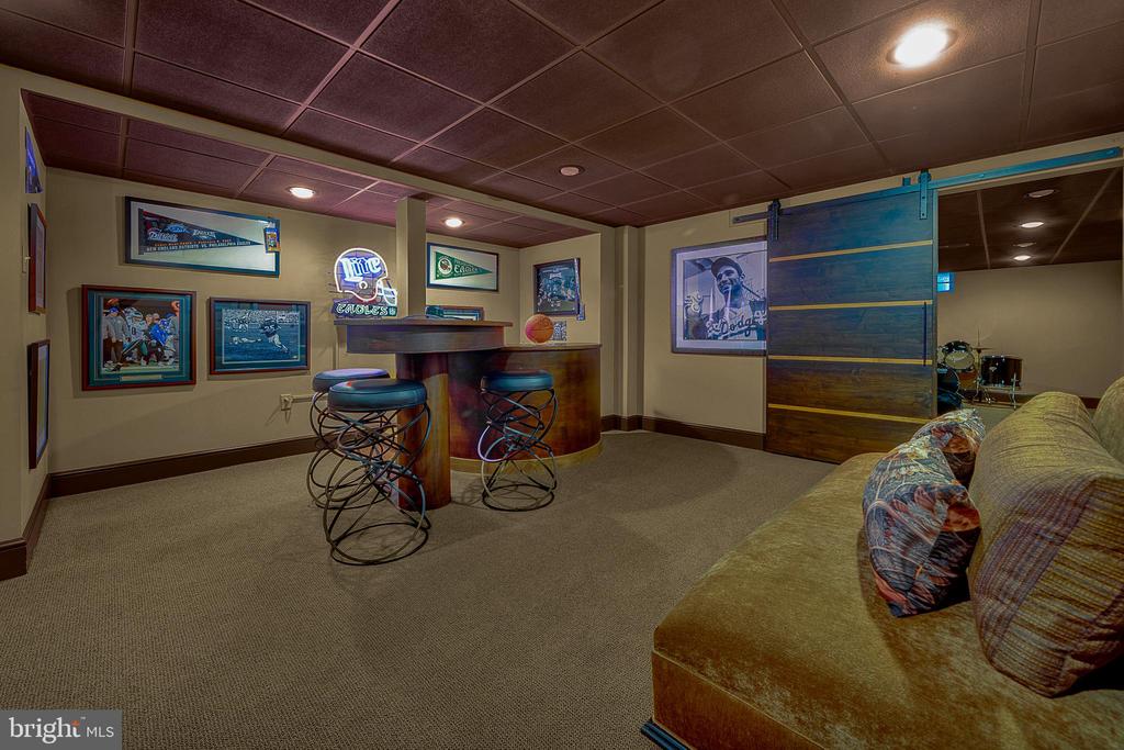 1233 KEISEL LANE