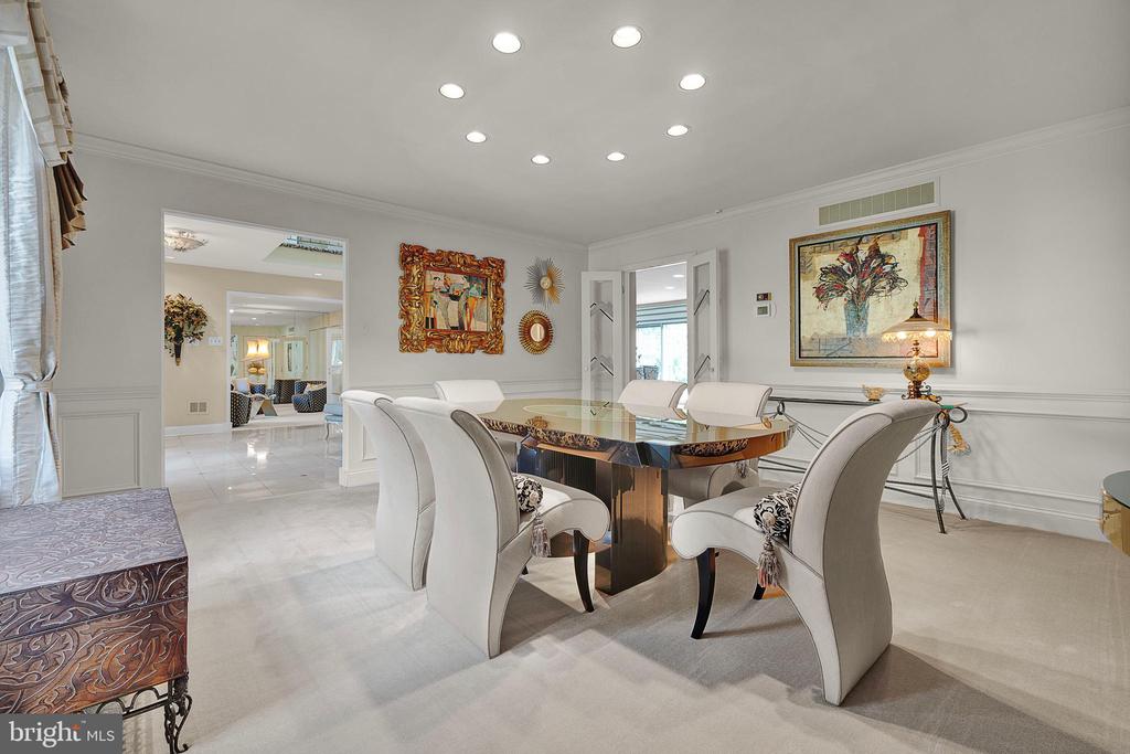 1233 KEISEL LANE