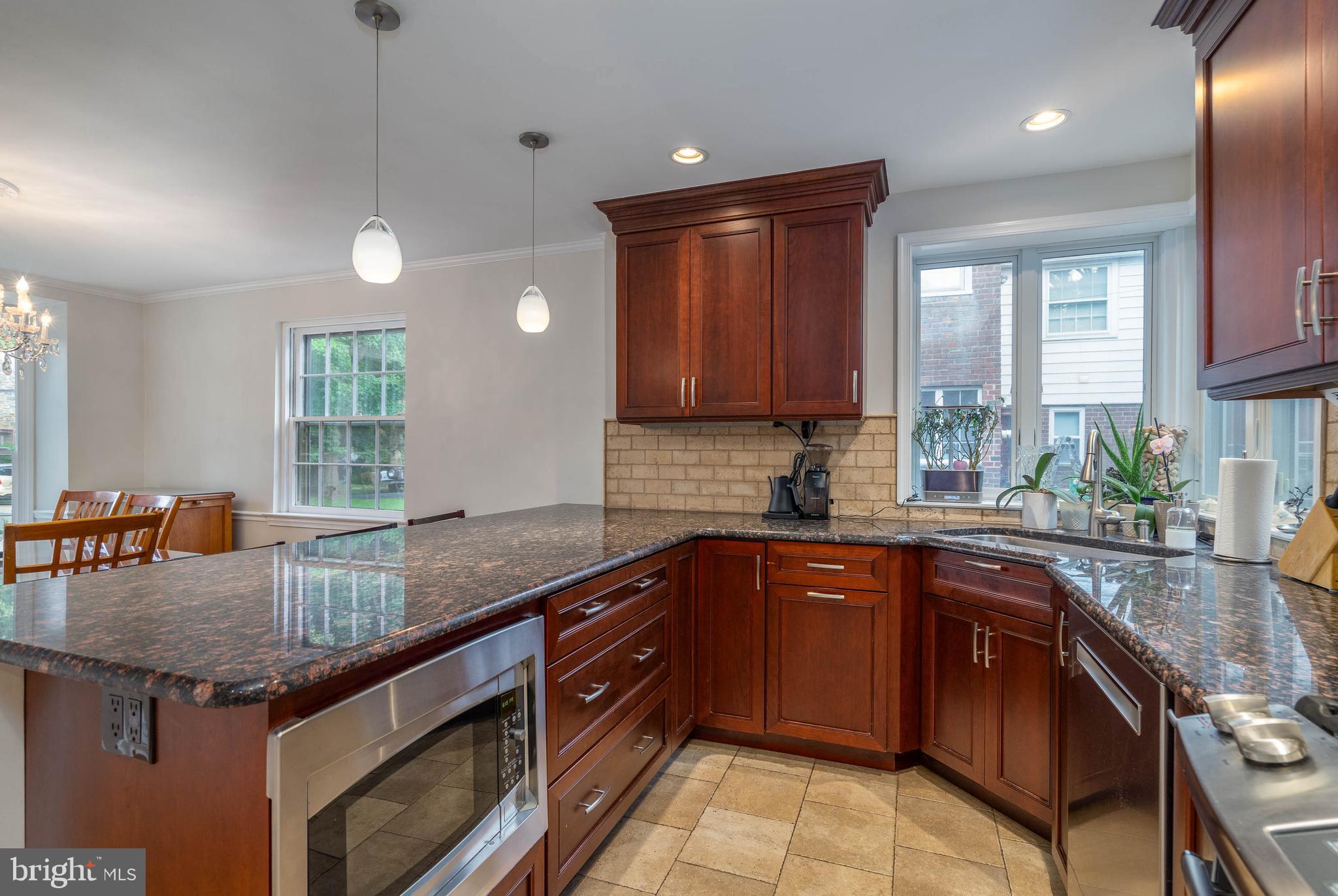 544 WINDING WAY
