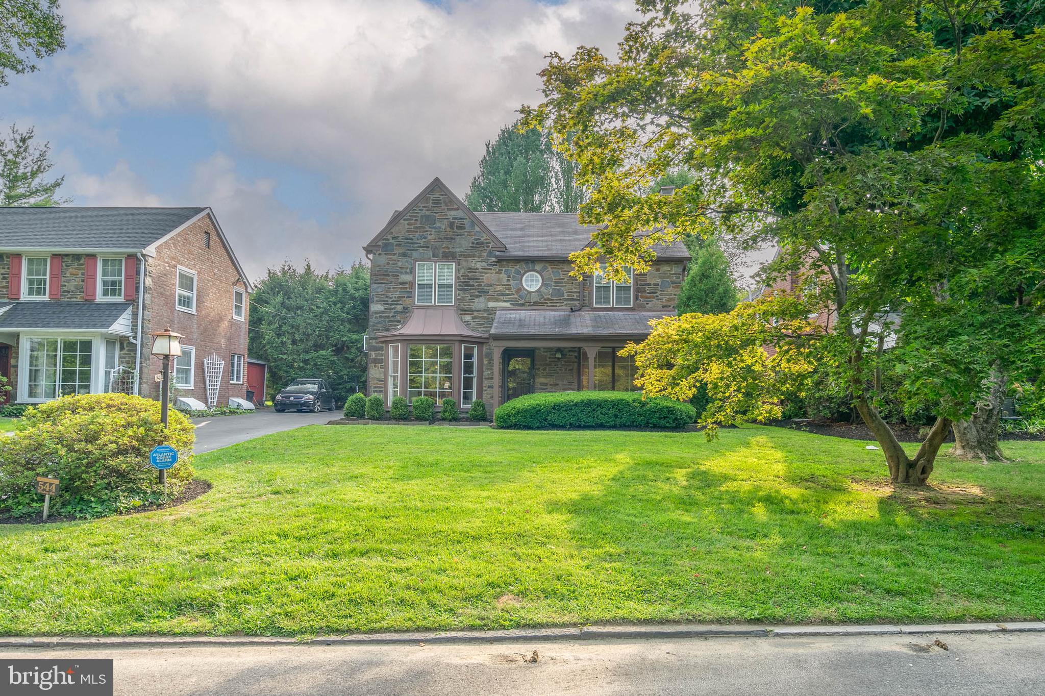 544 WINDING WAY