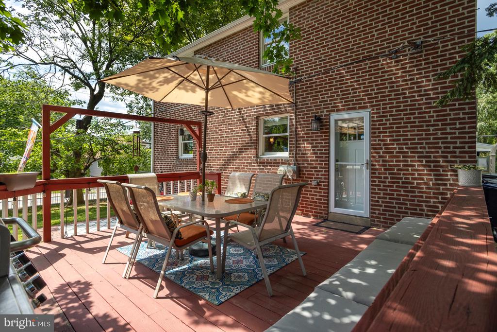 1803 ALLEN LANE