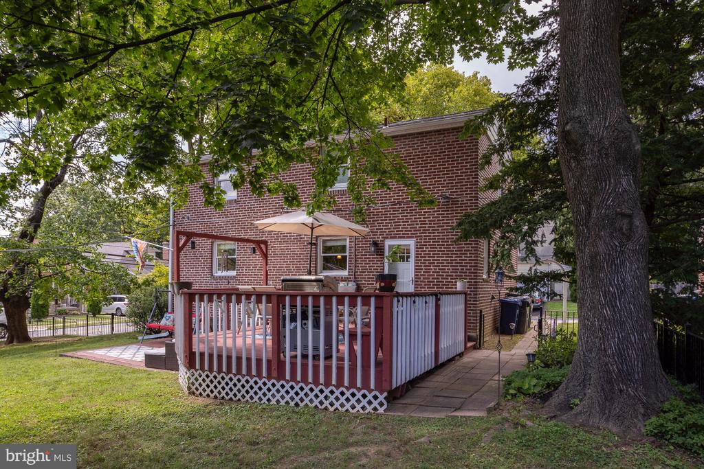 1803 ALLEN LANE